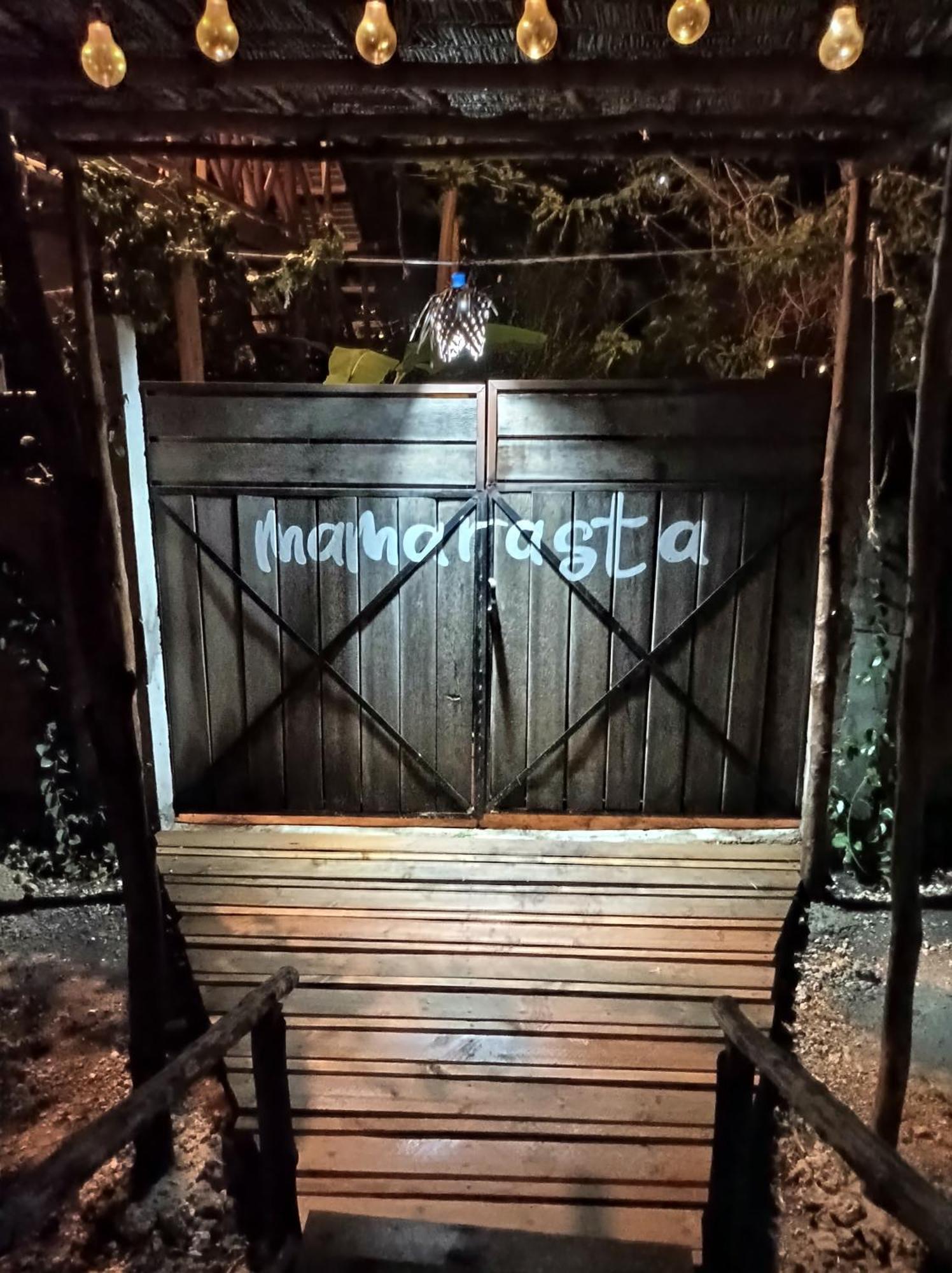 Mamarasta Bed & Breakfast บูจู ภายนอก รูปภาพ